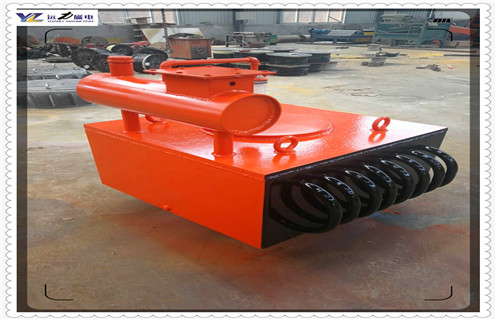 油冷電磁除鐵器，山東懸掛式油冷電磁除鐵器RCDA-8經(jīng)濟(jì)節(jié)能構(gòu)造電氣工作原理_山東懸掛式油冷電磁除鐵器RCDA-8經(jīng)濟(jì)節(jié)能加多少號油_選型