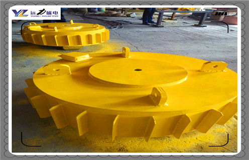 懸掛式電磁除鐵器，福建懸掛式電磁除鐵器_技術(shù)參數(shù)_福建懸掛式電磁除鐵器工作原理_國(guó)家標(biāo)準(zhǔn)生產(chǎn)廠家