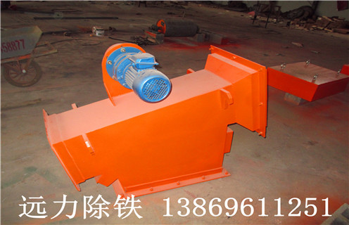 管道式永磁除鐵器，湖南管道式永磁除鐵器_遠(yuǎn)力湖南管道式永磁除鐵器應(yīng)用安裝示意圖型12000高斯_可定制工作原理