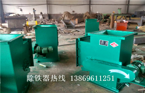 管道除鐵器，吉林液體管道除鐵器_吉林液體管道除鐵器廠家應(yīng)用安裝示意圖型12000高斯_可定制工作原理