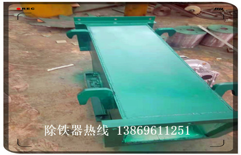 管道除鐵器，北京礦渣立磨管道除鐵器_內(nèi)部構(gòu)造_北京礦渣立磨管道除鐵器哪家好_使用方法  