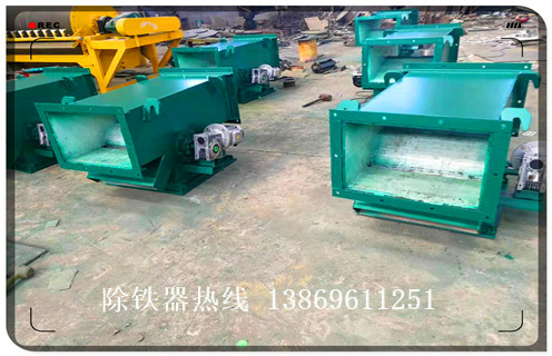 管道除鐵器，江西管道除鐵器工作原理_江西管道除鐵器工作原理廠家應(yīng)用安裝示意圖型12000高斯_可定制工作原理