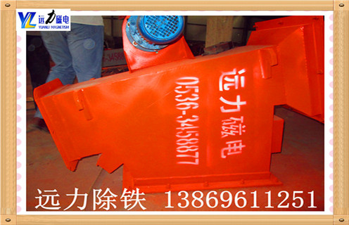 管道除鐵器，青海箱式管道除鐵器_青海箱式管道除鐵器原理內(nèi)部構(gòu)造水泥造紙廠_管道除鐵器圖片