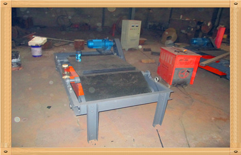 強磁除鐵器，陜西強磁除鐵器說明書_內(nèi)部構造_陜西強磁除鐵器說明書安裝規(guī)格訂制哪家好_使用方法